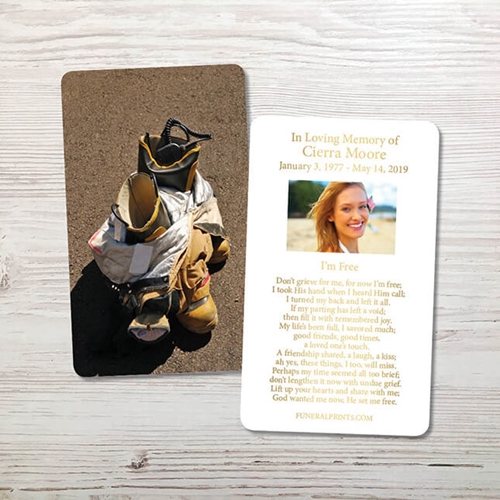 Picture of Fireman Boots Gold Foil Memorial Card