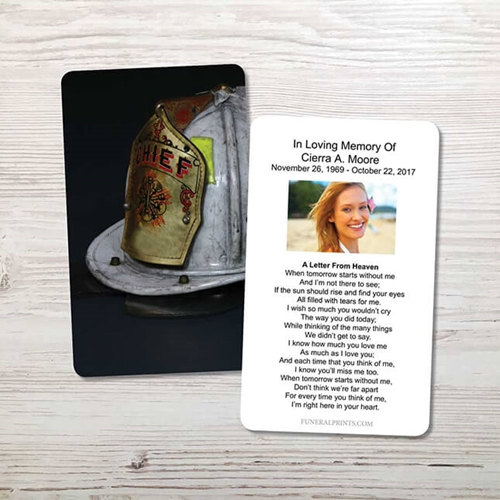 Picture of Fire Helmet Memorial Card